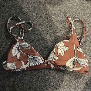 Roxy triangle bikini top
